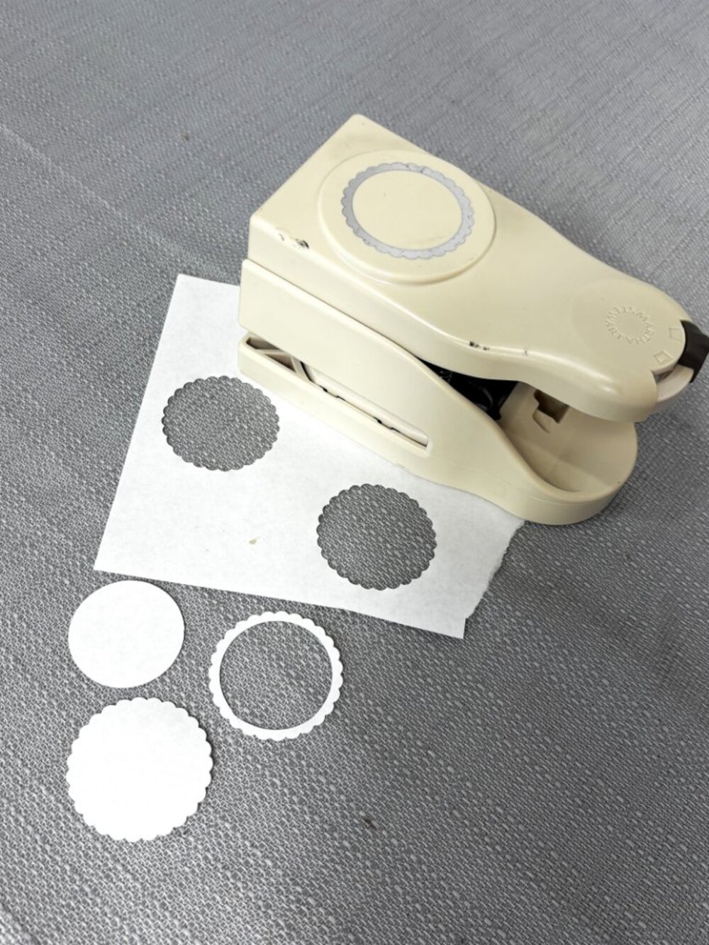 Martha Stewart Double Circle Paper Punch